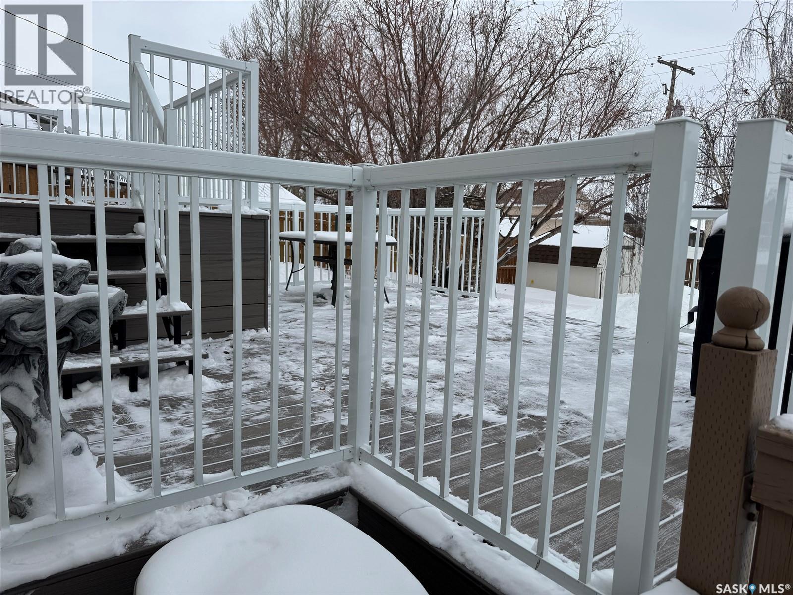 604 5th Avenue W, Assiniboia, Saskatchewan  S0H 0B0 - Photo 40 - SK027503