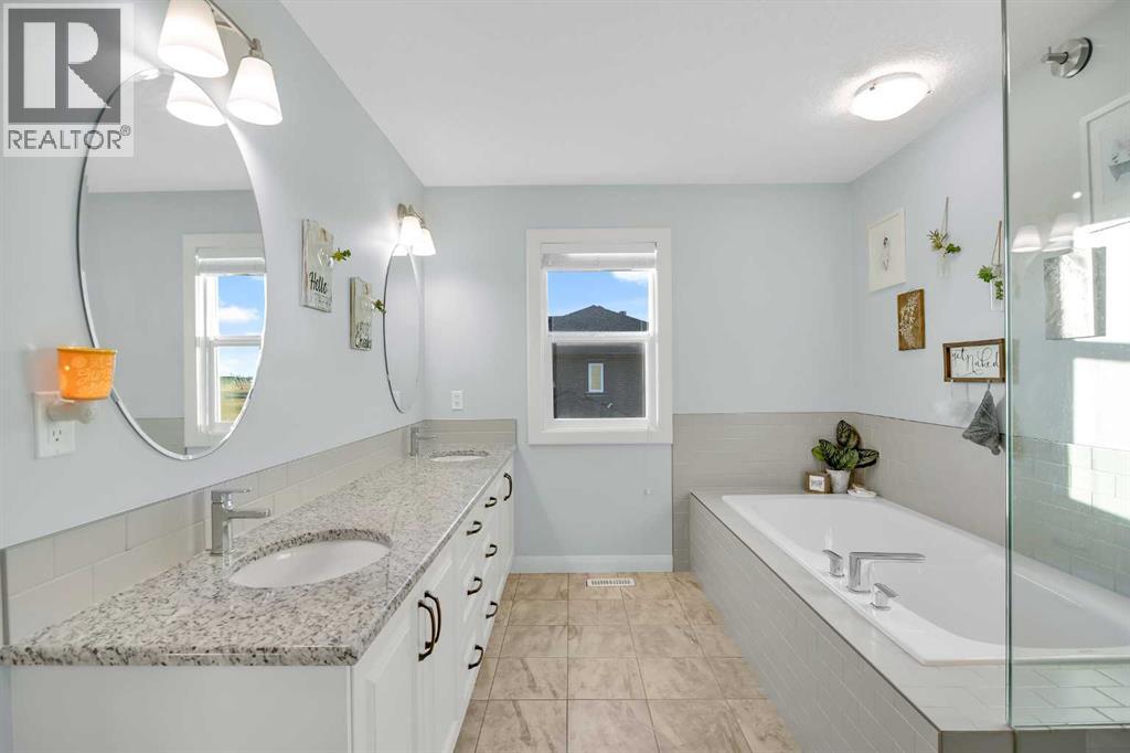 264 Boulder Creek Crescent Se, Langdon, Alberta  T0J 1X3 - Photo 26 - A2272417