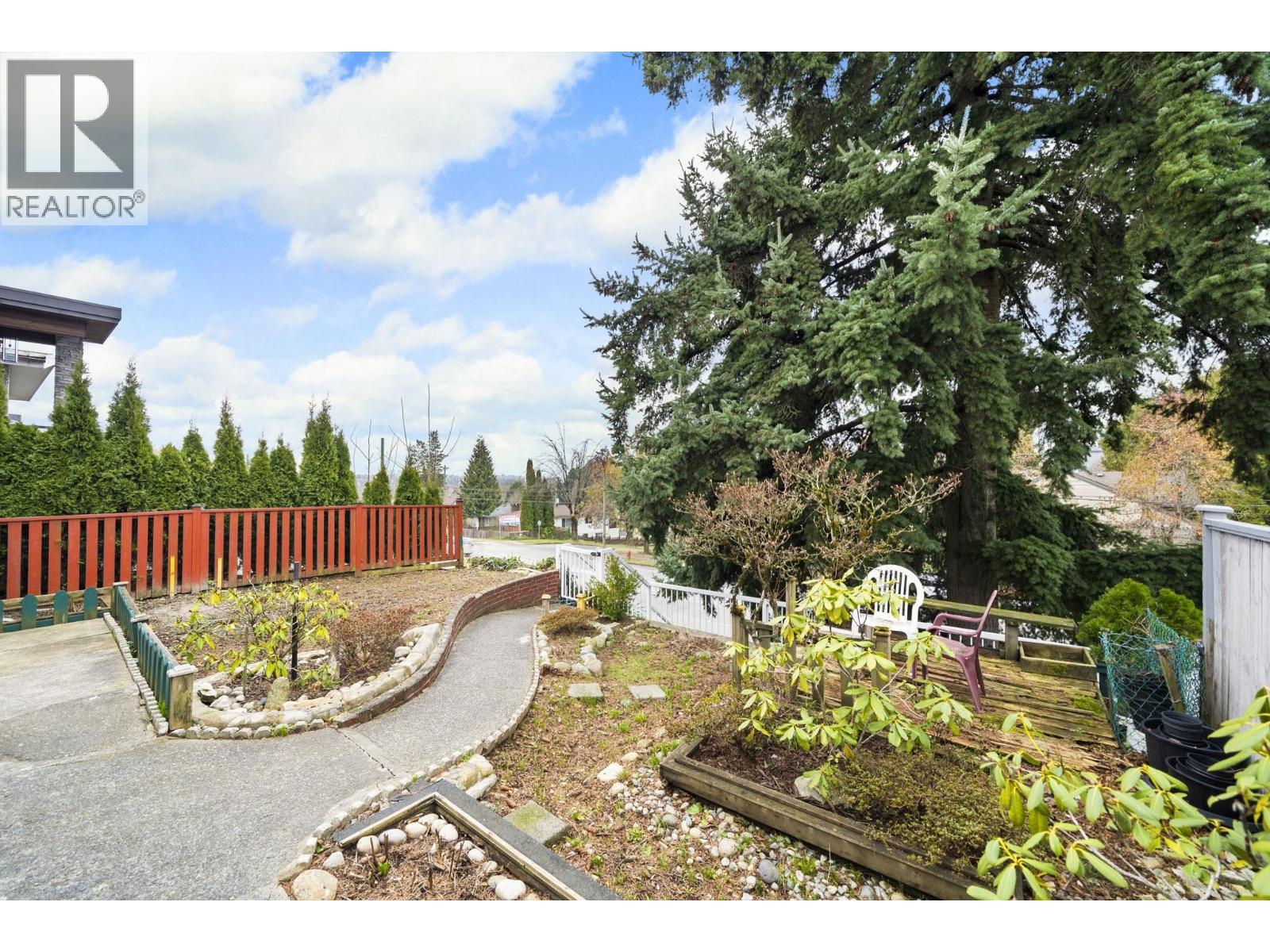 2168 Renfrew Street, Vancouver, British Columbia  V5M 3J5 - Photo 7 - R3084106