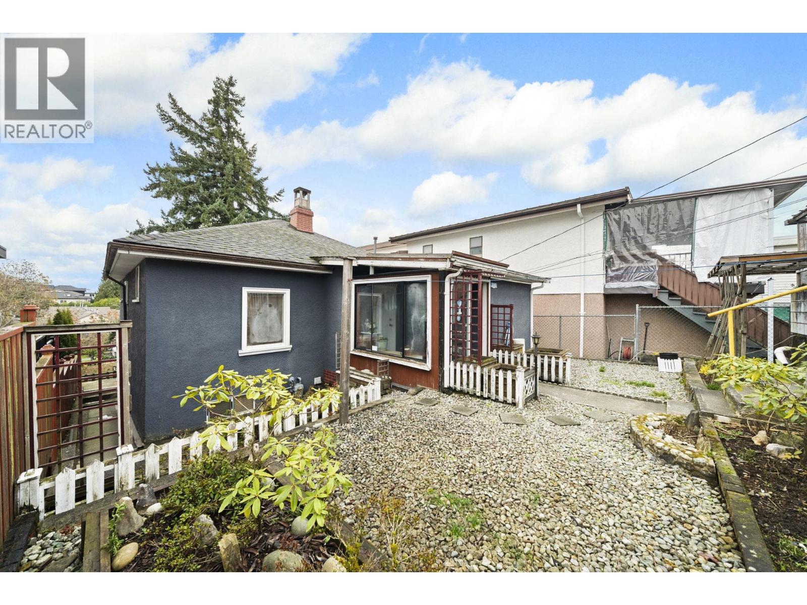 2168 Renfrew Street, Vancouver, British Columbia  V5M 3J5 - Photo 28 - R3084106