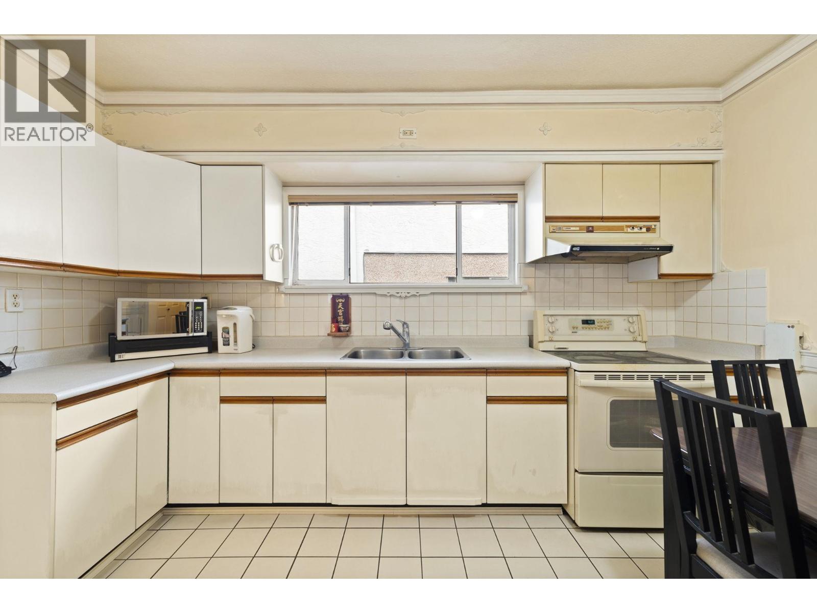 2168 Renfrew Street, Vancouver, British Columbia  V5M 3J5 - Photo 15 - R3084106