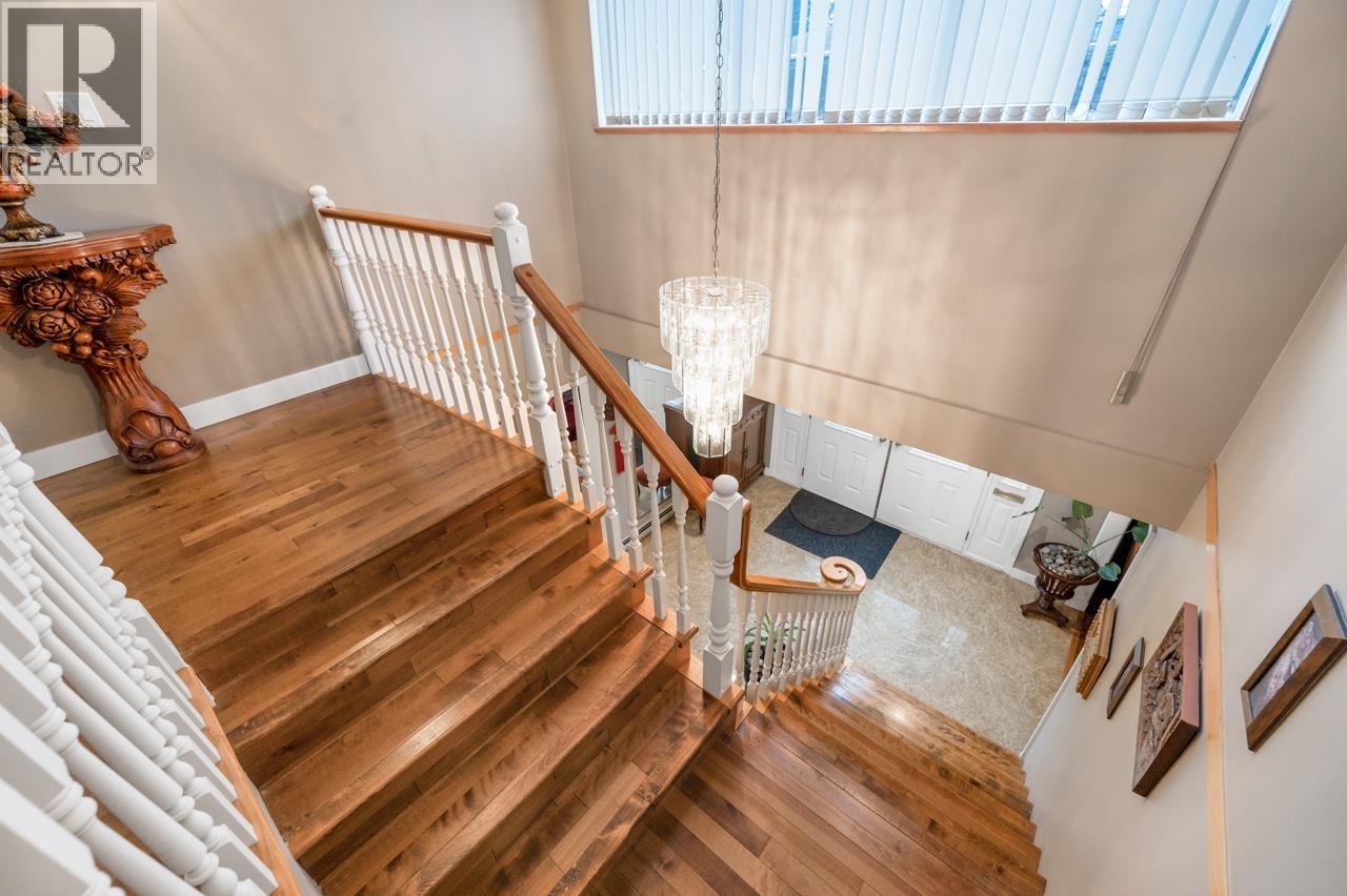 7974 12th Avenue, Burnaby, British Columbia  V3N 2K7 - Photo 25 - R3084179