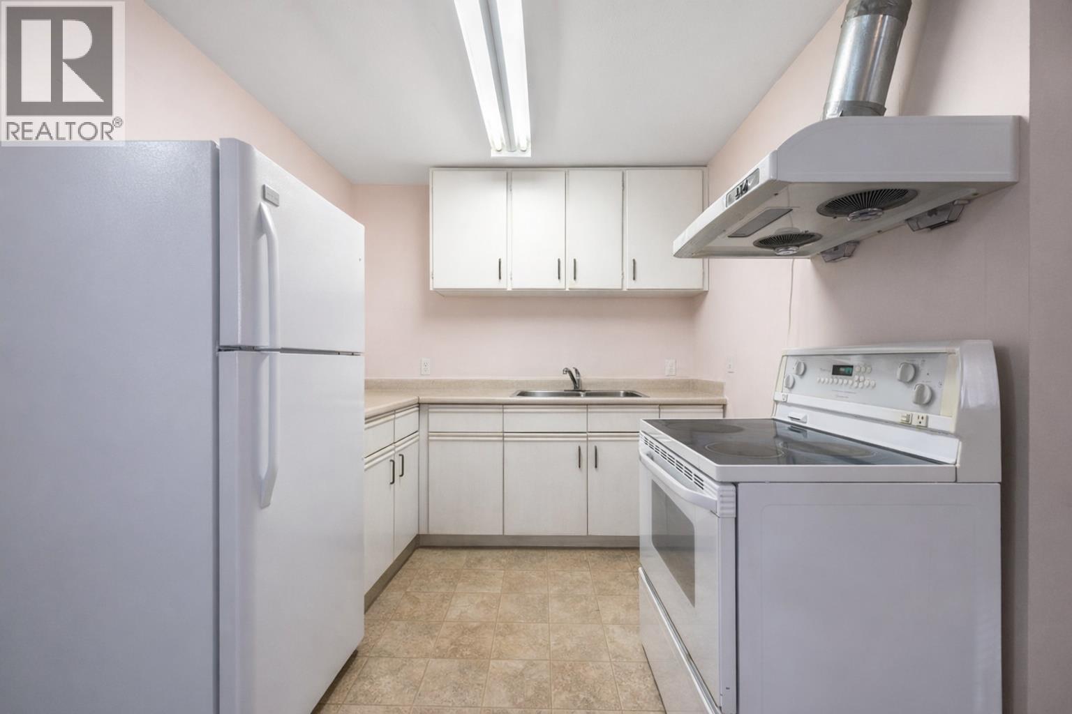 7974 12th Avenue, Burnaby, British Columbia  V3N 2K7 - Photo 28 - R3084179