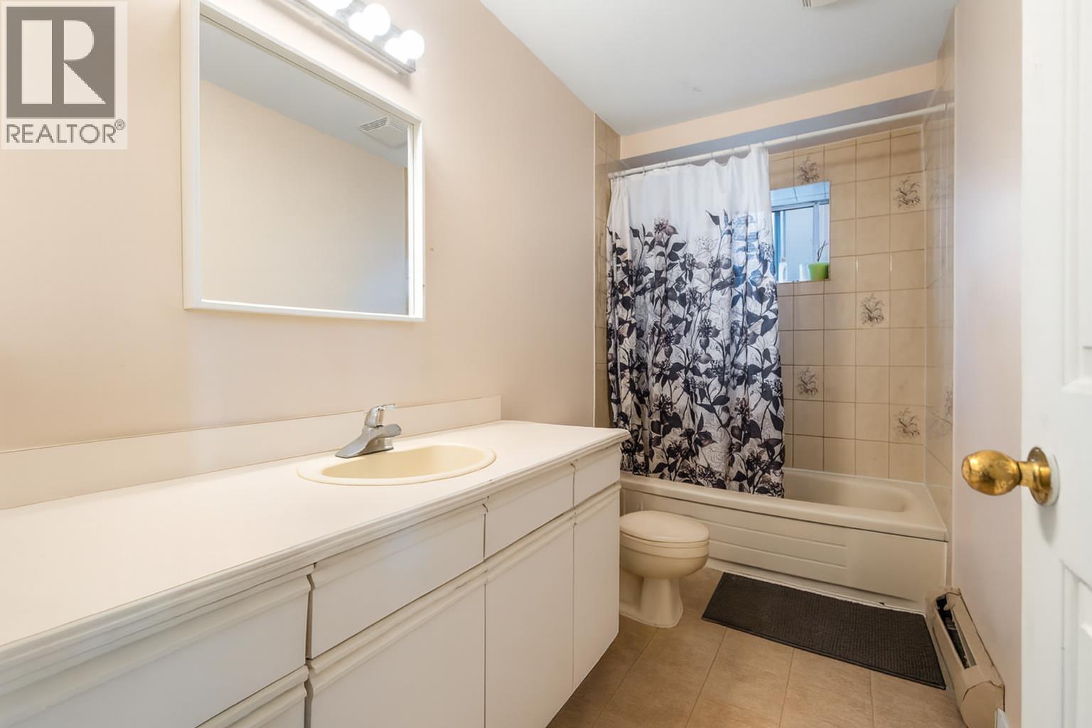 7974 12th Avenue, Burnaby, British Columbia  V3N 2K7 - Photo 30 - R3084179