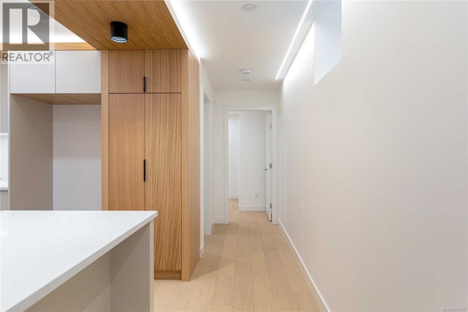 1 1417 May St, Victoria, British Columbia V8S 1C2 - Photo 12 - 1024245