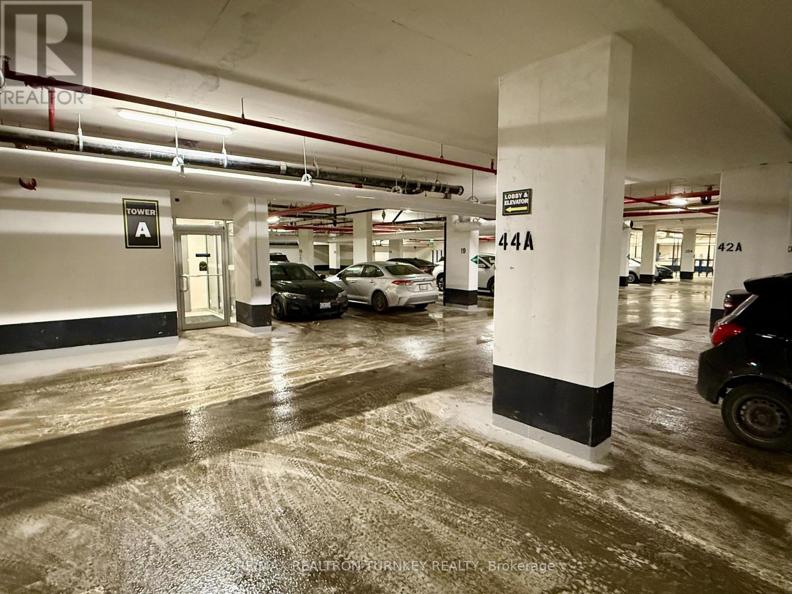 1305 - 705 Davis Drive, Newmarket, Ontario  L3Y 0J1 - Photo 28 - N12737350