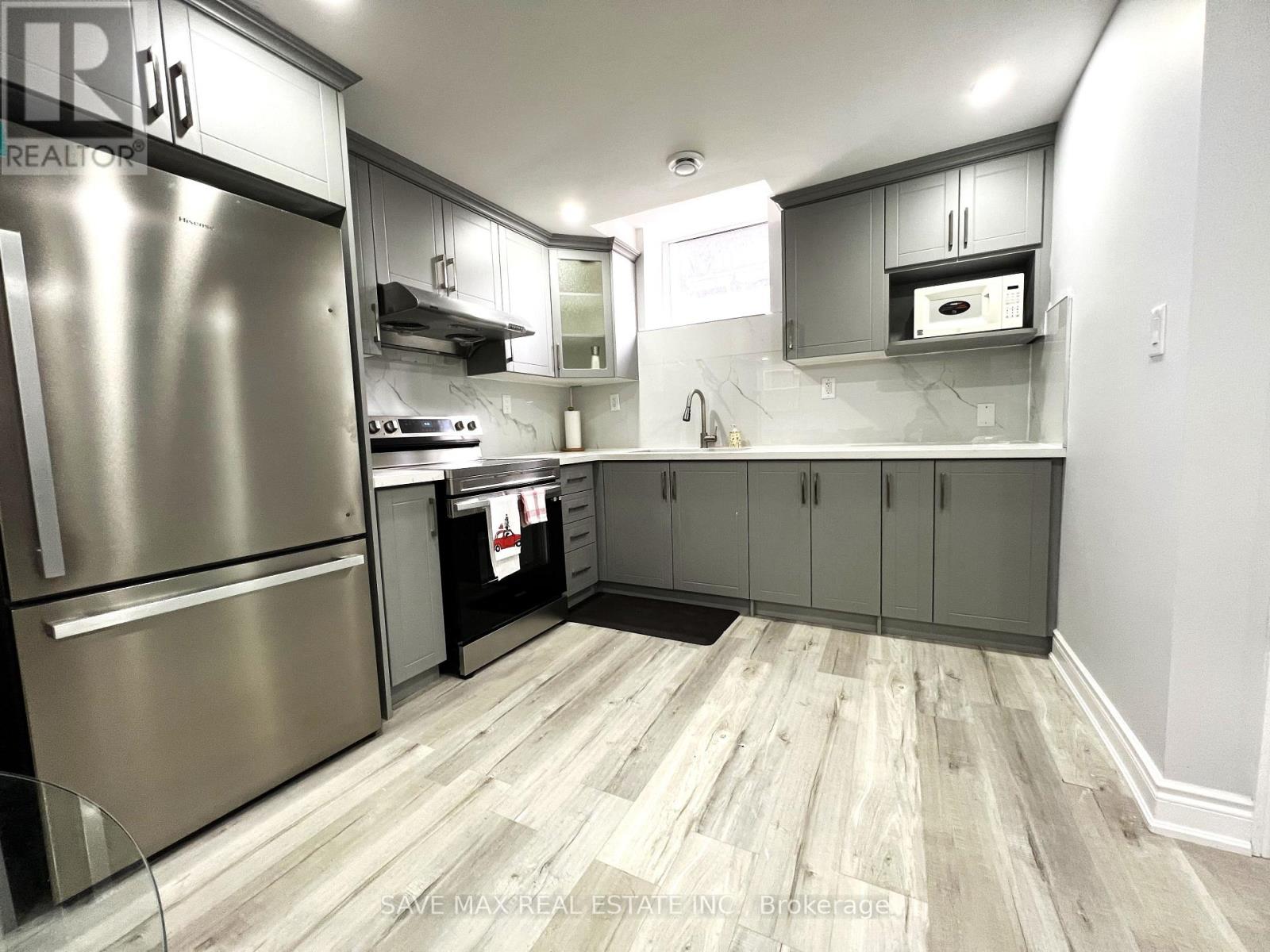 116 Leadership Drive, Brampton, Ontario  L6Y 5T4 - Photo 8 - W12737322