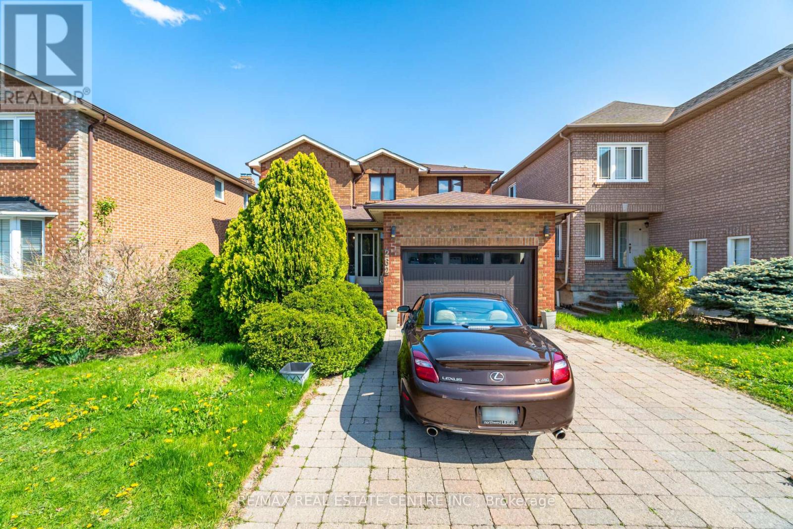 262 BOXMOOR PLACE, Mississauga, Ontario