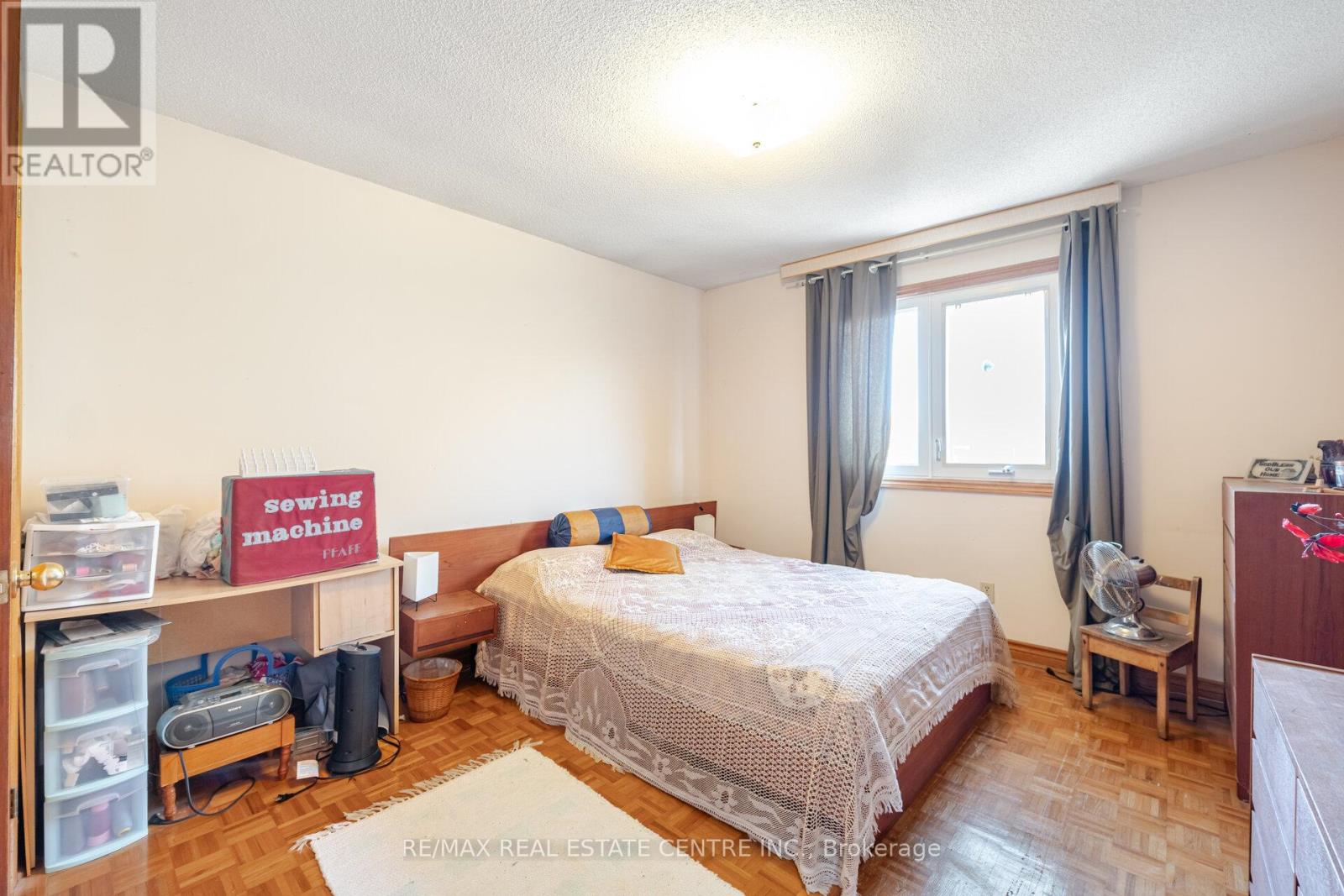 262 Boxmoor Place, Mississauga, Ontario  L5B 3L4 - Photo 28 - W12737332