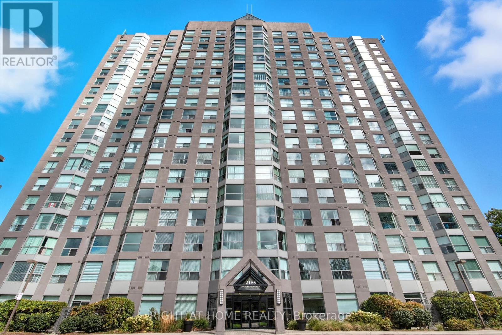 909 - 2155 BURNHAMTHORPE ROAD W, Mississauga, Ontario