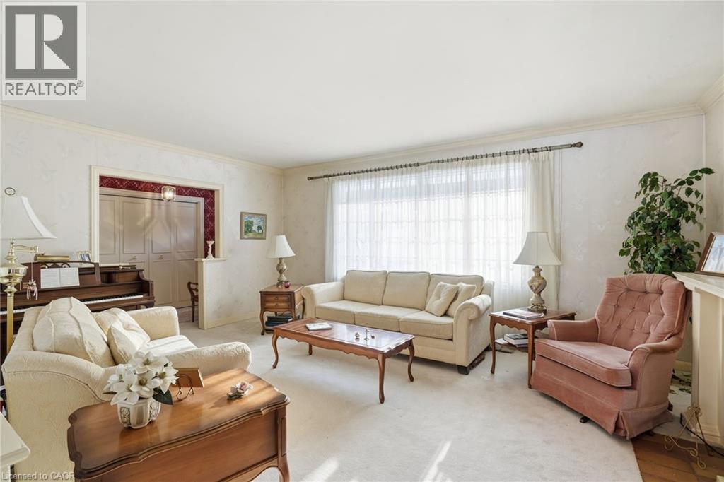 167 Fallingbrook Drive, Hamilton, Ontario  L9G 1E7 - Photo 8 - 40801430