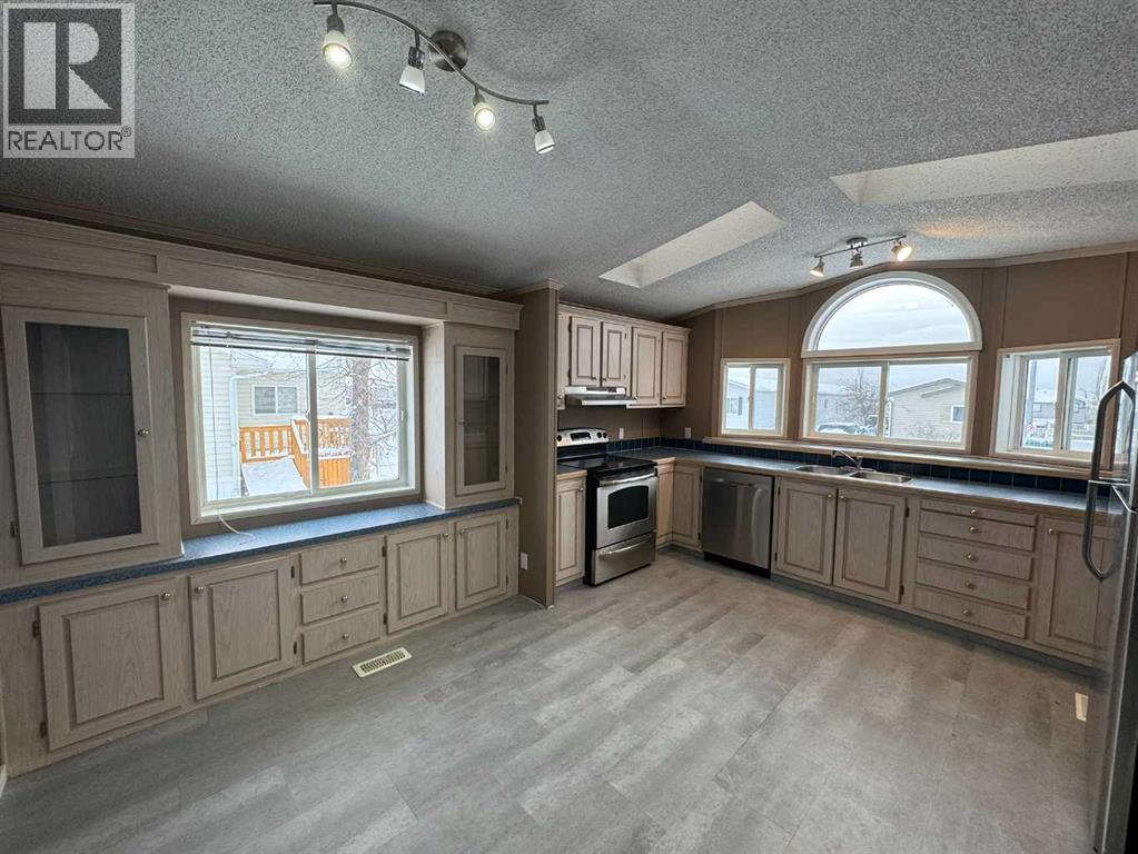 108, 10615 88 Street, Grande Prairie, Alberta  T8X 1P5 - Photo 4 - A2274670