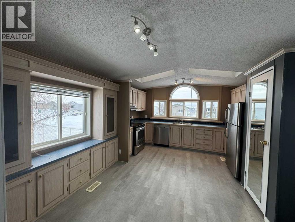 108, 10615 88 Street, Grande Prairie, Alberta  T8X 1P5 - Photo 2 - A2274670