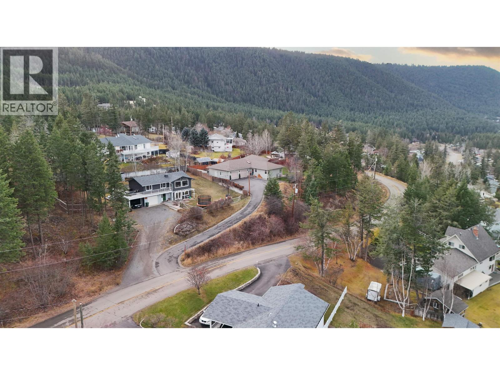 2129 South Lakeside Drive, Williams Lake, British Columbia  V2G 5G2 - Photo 32 - R3083777