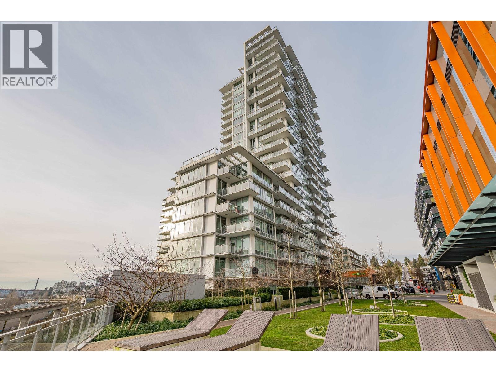 1804 258 NELSON'S COURT, New Westminster, British Columbia