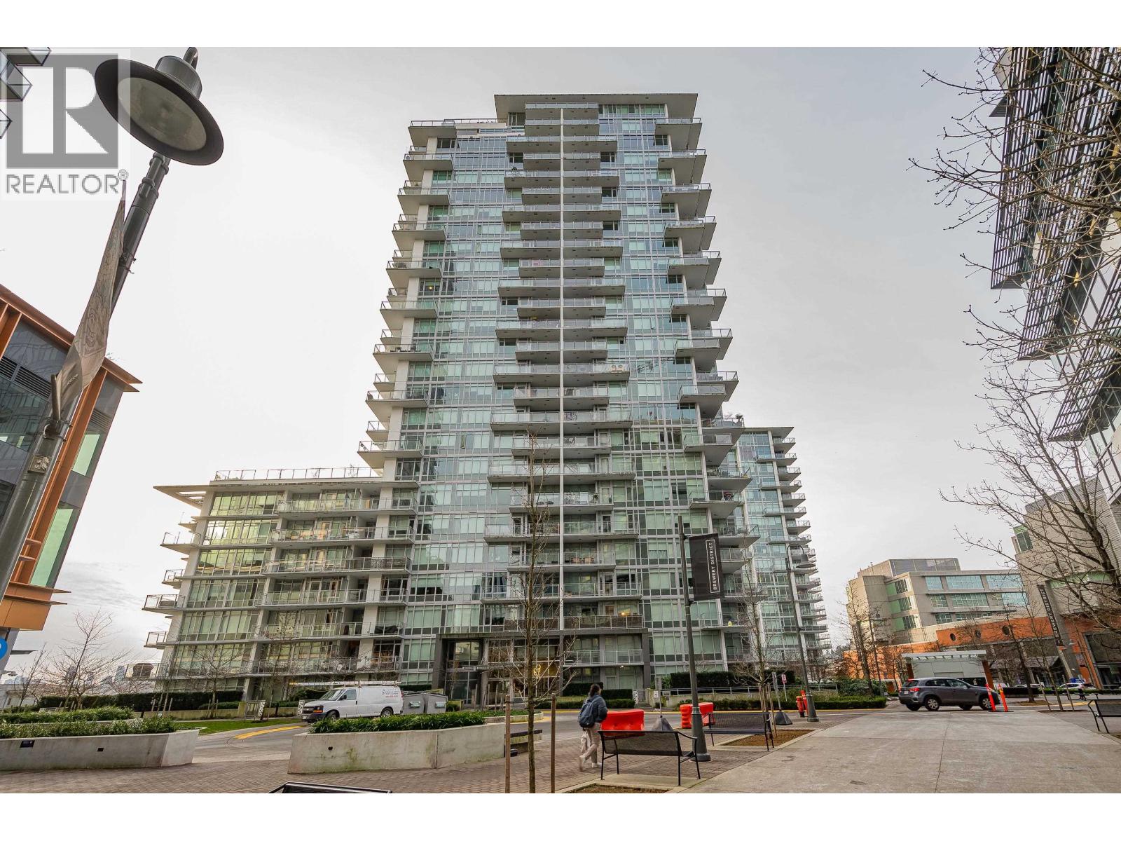 1804 258 Nelson's Court, New Westminster, British Columbia  V3L 0J9 - Photo 2 - R3084205