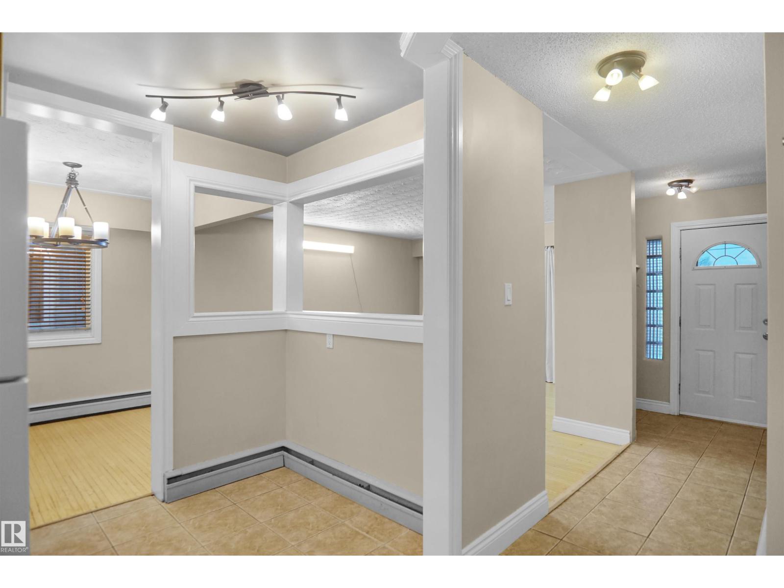 12411 132 Av Nw, Edmonton, Alberta  T5L 3P8 - Photo 13 - E4471332