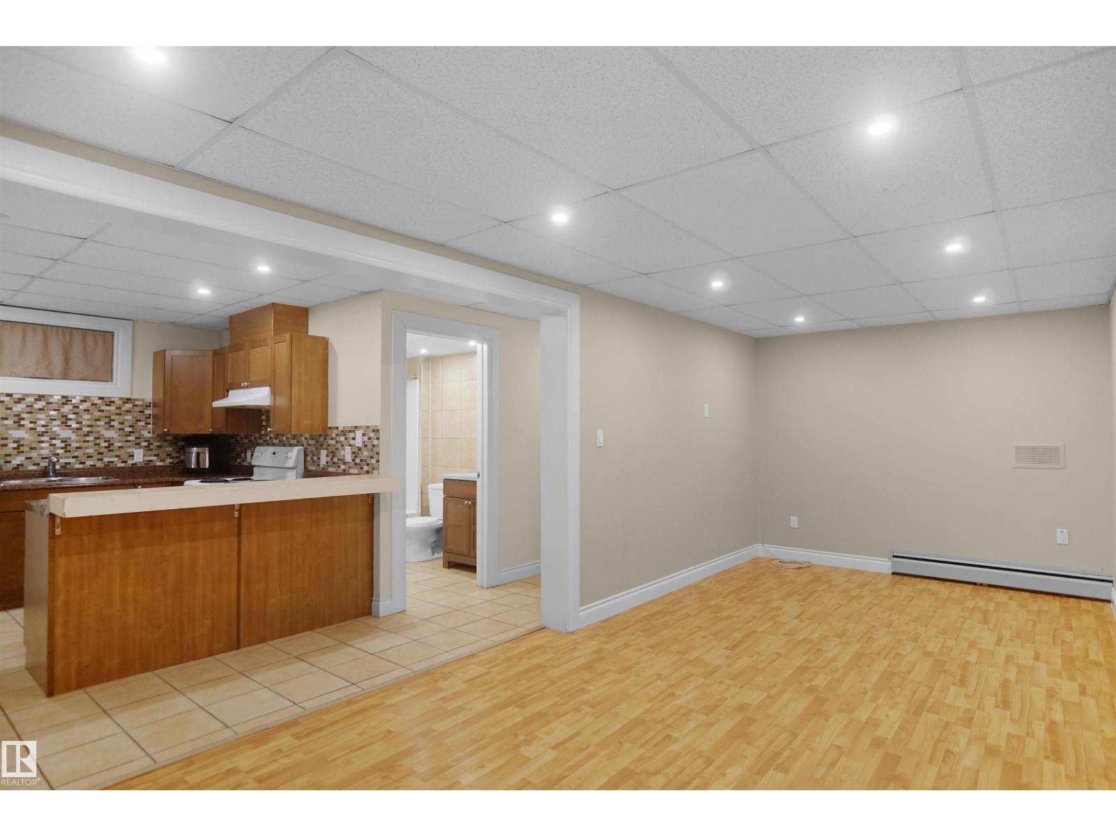 12411 132 Av Nw, Edmonton, Alberta  T5L 3P8 - Photo 21 - E4471332