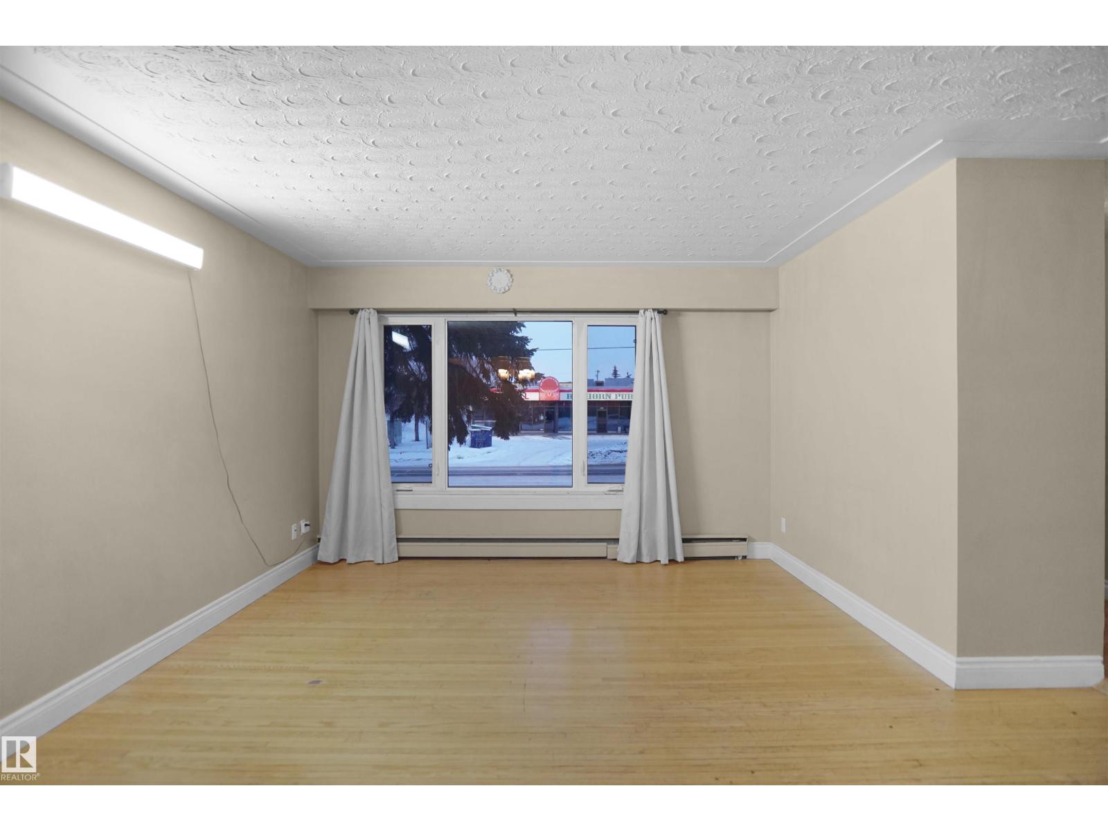 12411 132 Av Nw, Edmonton, Alberta  T5L 3P8 - Photo 6 - E4471332