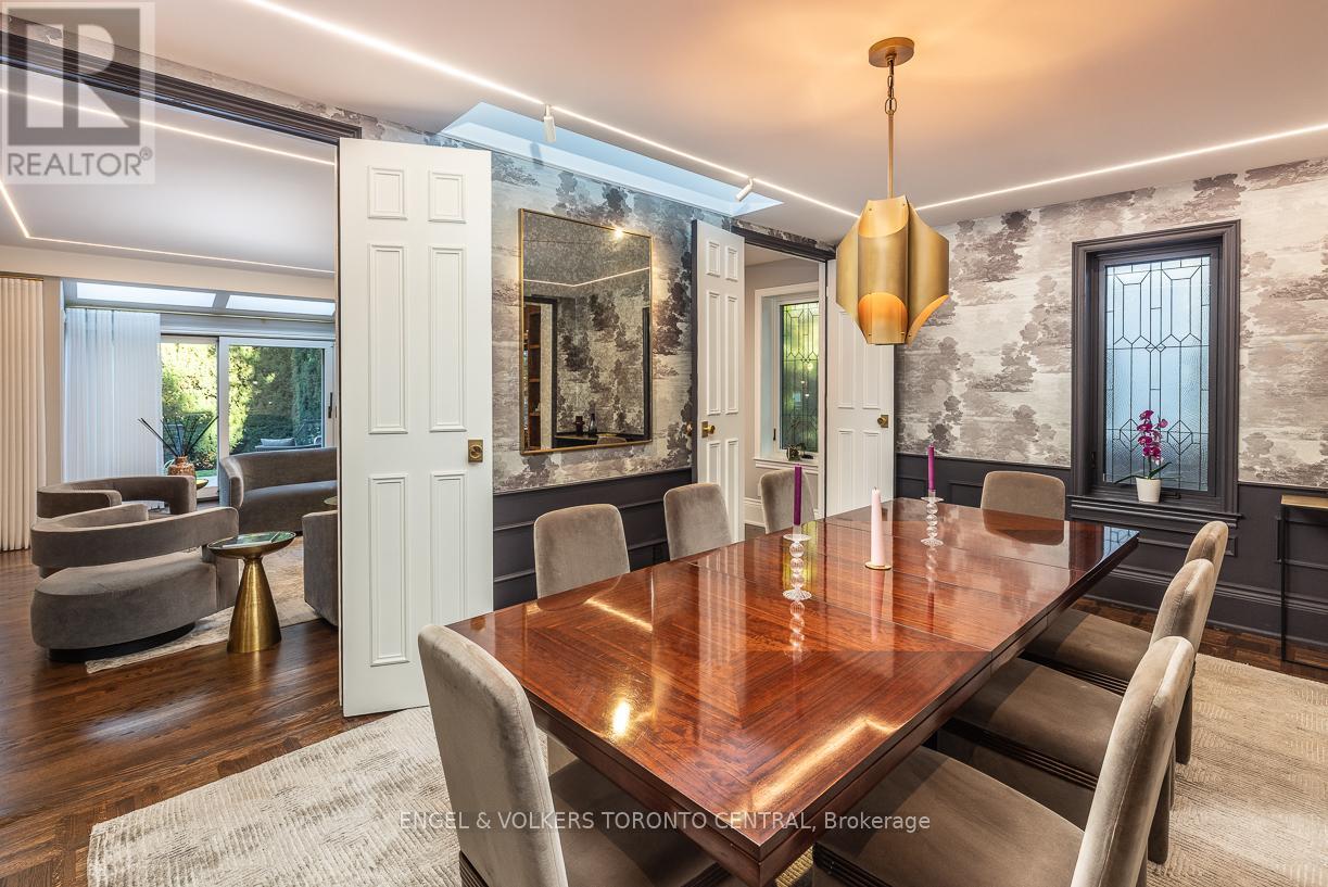 1 Bryce Avenue, Toronto, Ontario  M4V 2B3 - Photo 13 - C12737330