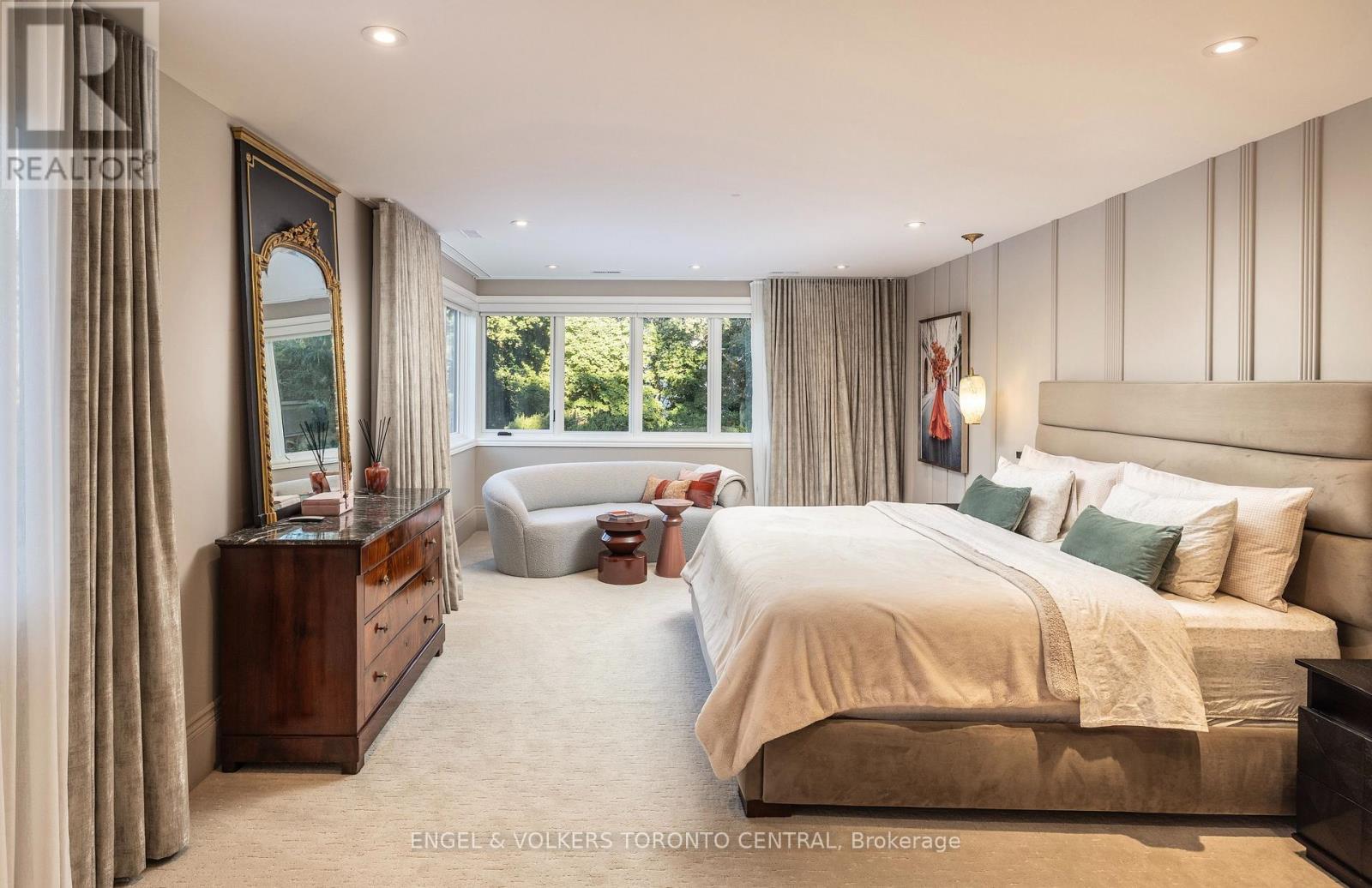 1 Bryce Avenue, Toronto, Ontario  M4V 2B3 - Photo 23 - C12737330