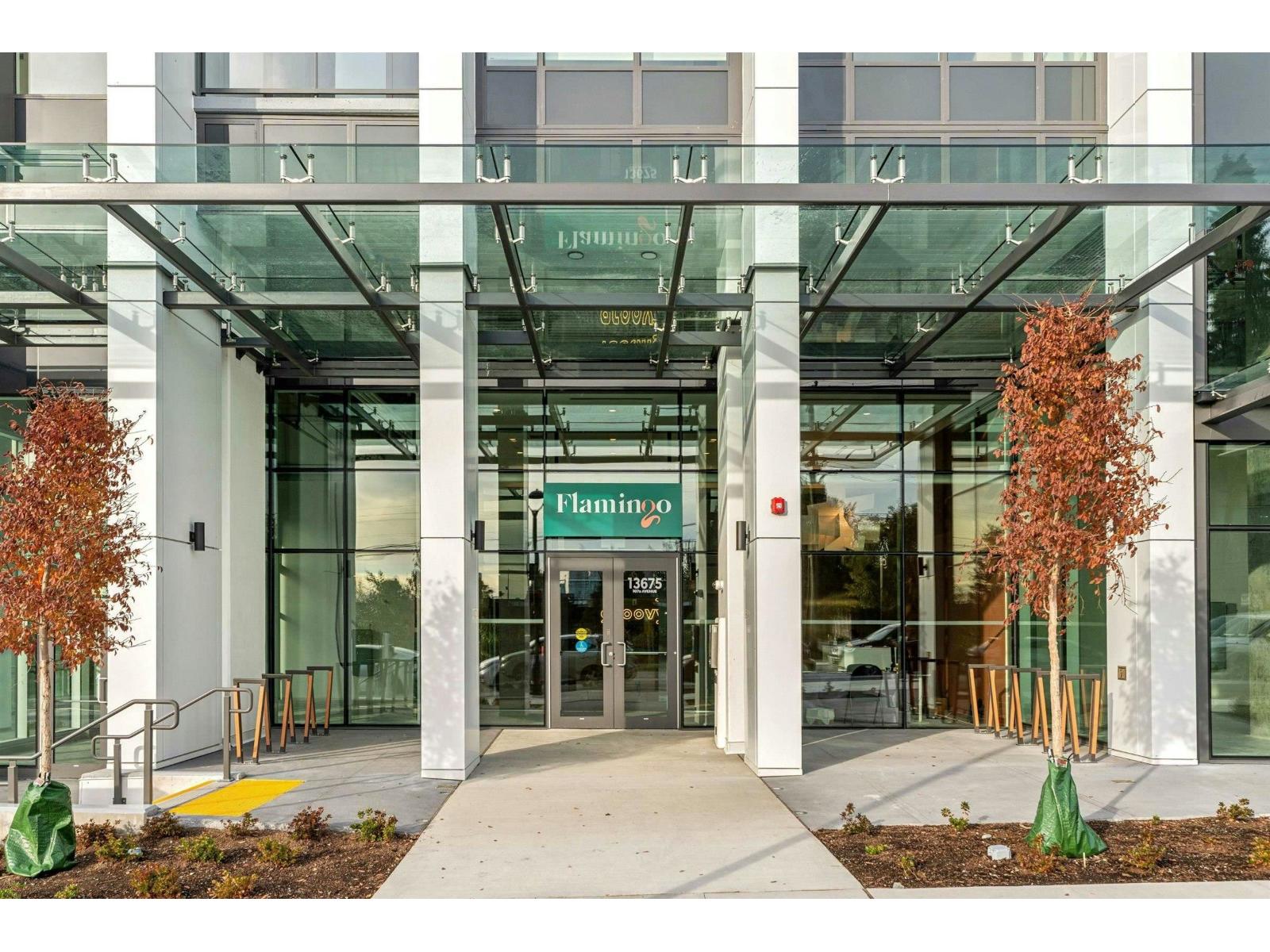 1605 13675 107a Avenue, Surrey, British Columbia  V3T 0X3 - Photo 2 - R3084273