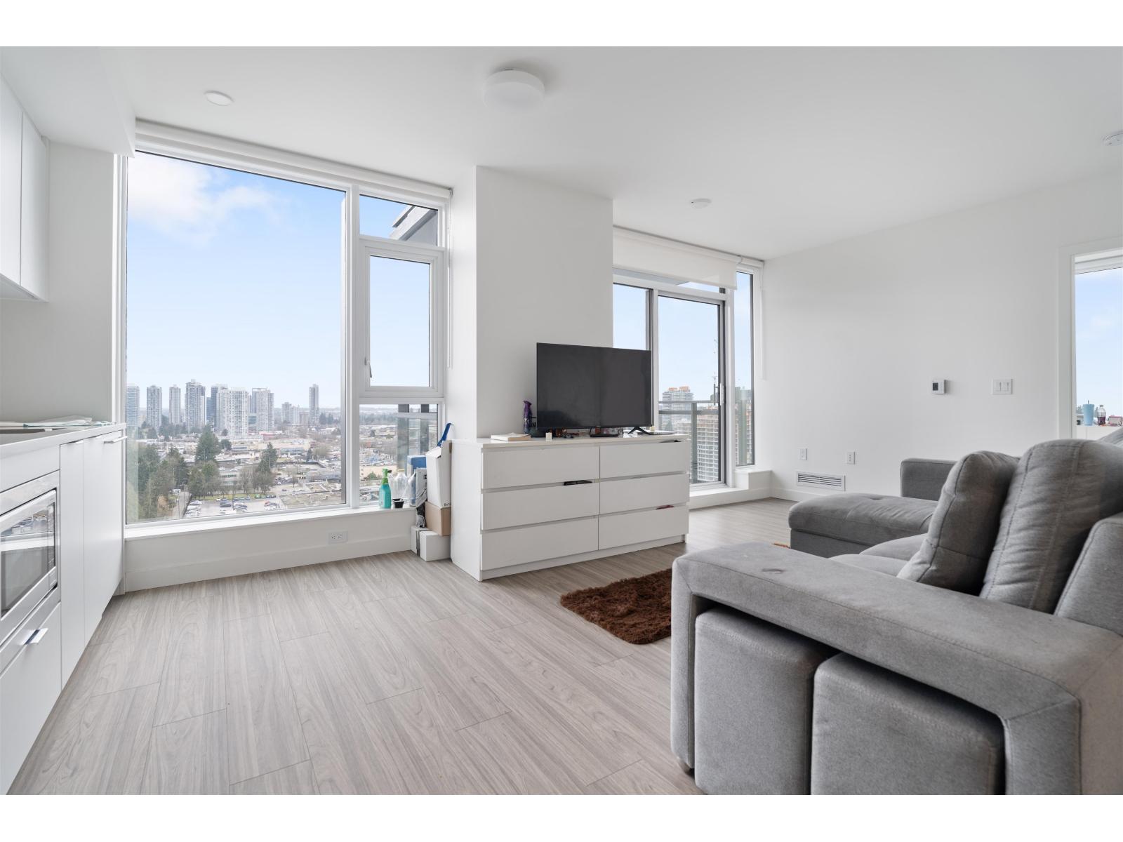 1605 13675 107a Avenue, Surrey, British Columbia  V3T 0X3 - Photo 4 - R3084273