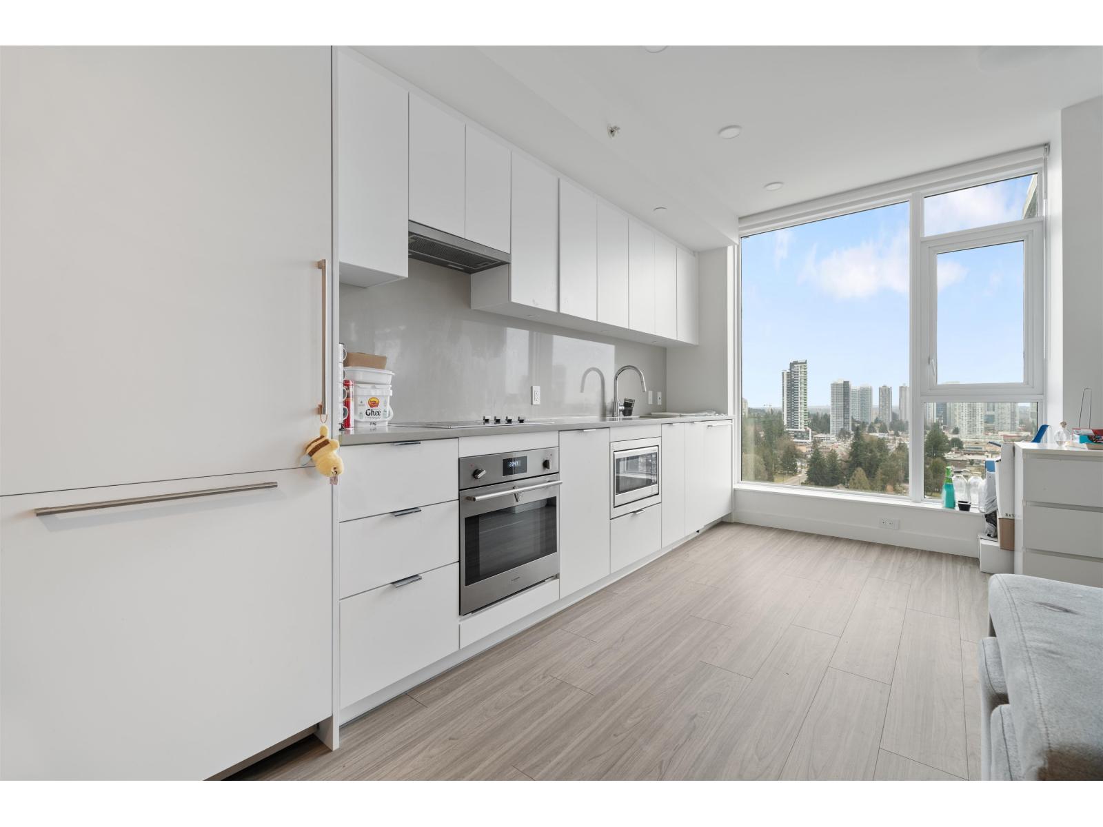 1605 13675 107a Avenue, Surrey, British Columbia  V3T 0X3 - Photo 3 - R3084273