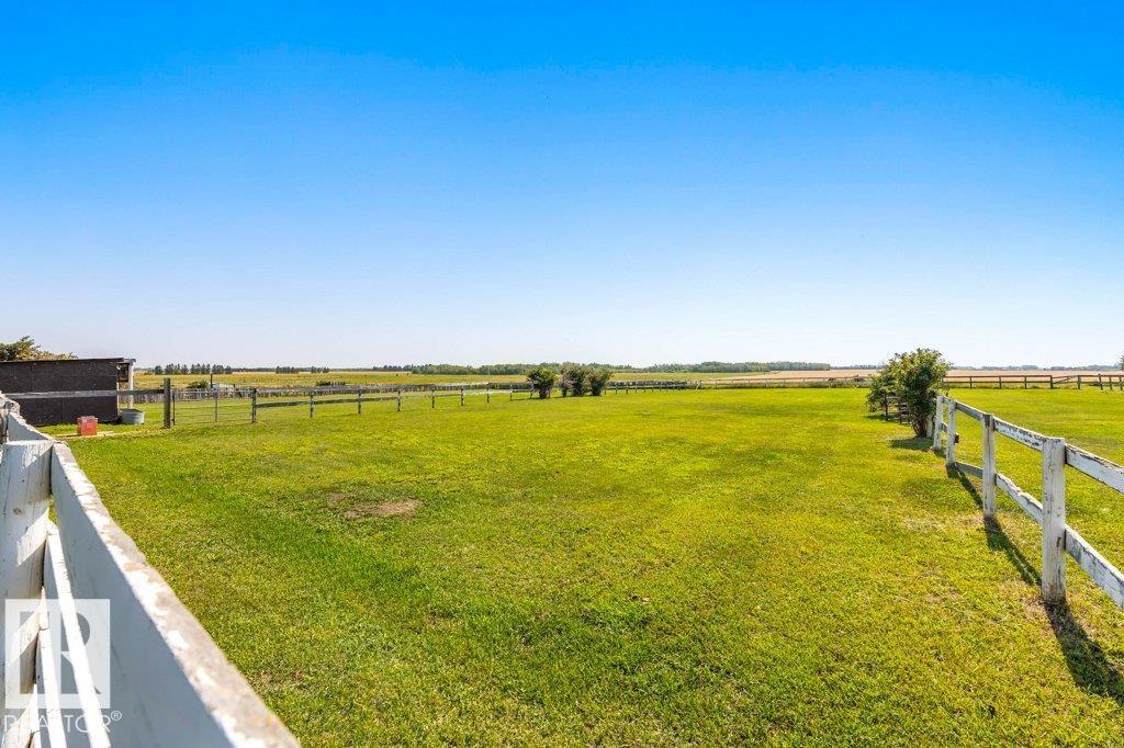 25421 Twp Road 554, Rural Sturgeon County, Alberta  T8R 2G7 - Photo 51 - E4469432