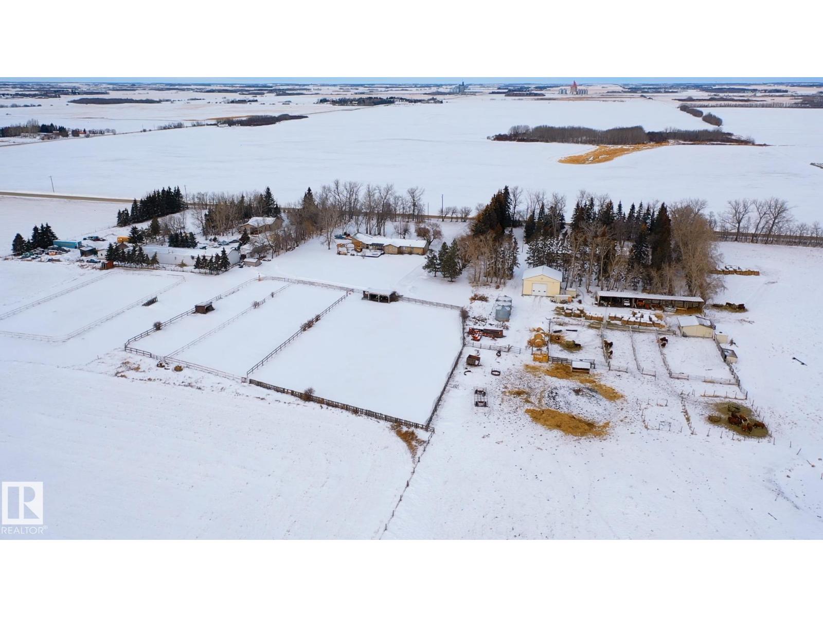 25421 Twp Road 554, Rural Sturgeon County, Alberta  T8R 2G7 - Photo 39 - E4469432