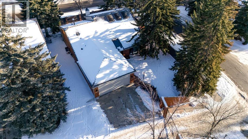 18, 35 Oakmount Court Sw, Calgary, Alberta  T2V 4Y3 - Photo 44 - A2276013