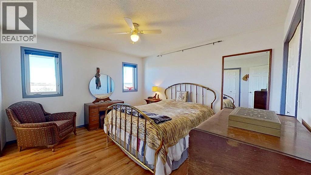 250043 Range Road 255, Rural Wheatland County, Alberta  T1P 0H9 - Photo 21 - A2279877