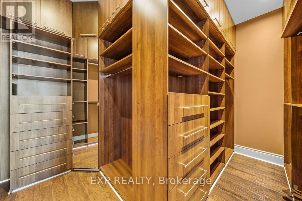 22 Longthorpe Court, Aurora, Ontario  L4G 0K4 - Photo 27 - N12737170