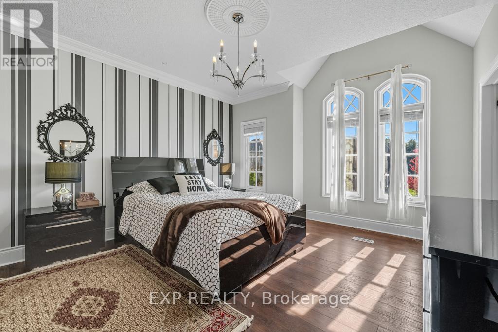 22 Longthorpe Court, Aurora, Ontario  L4G 0K4 - Photo 32 - N12737170