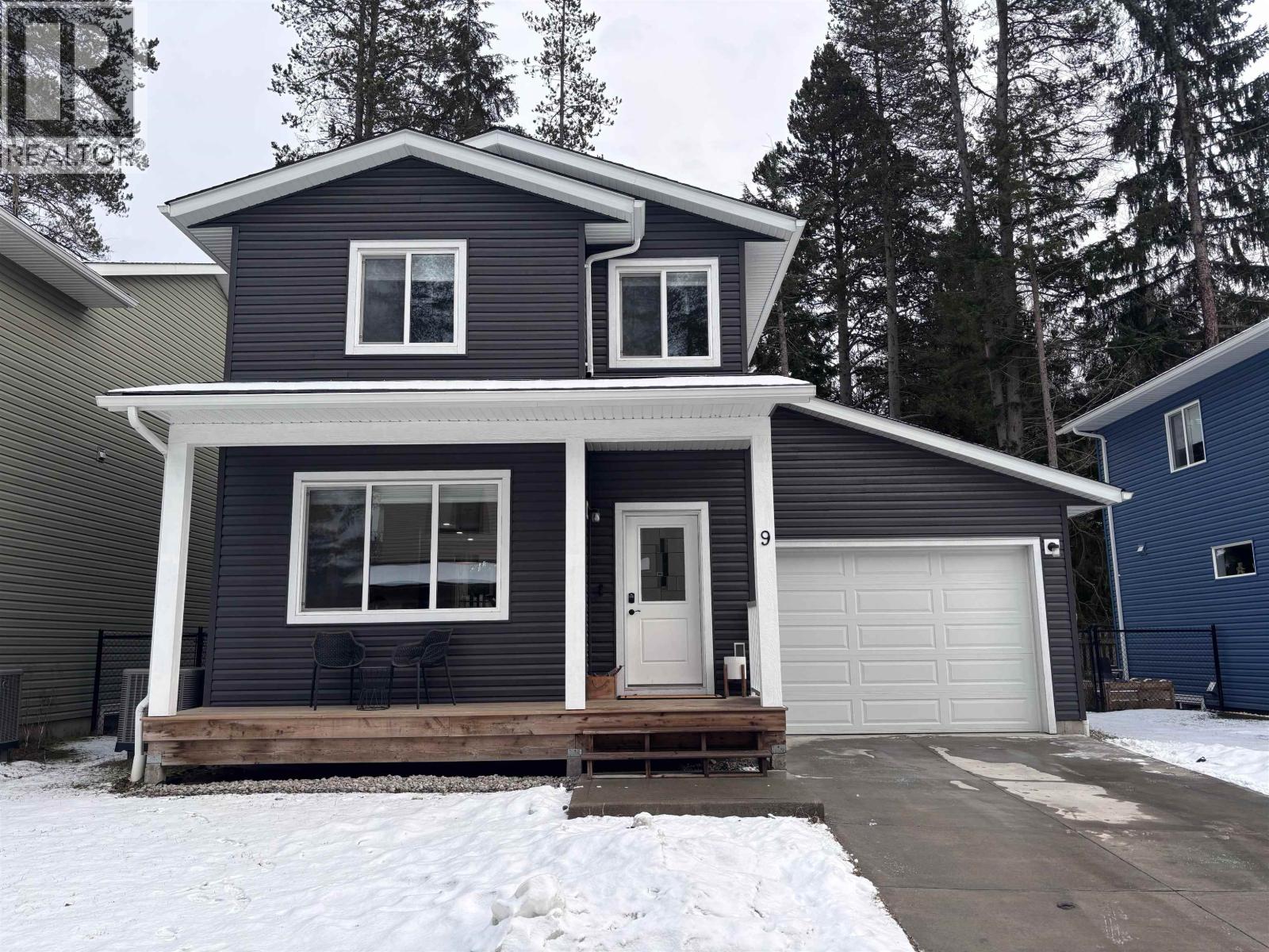 9 4921 HALLIWELL AVENUE, Terrace, British Columbia