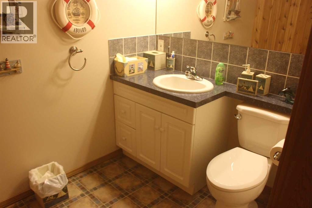 605 Maple Place, Picture Butte, Alberta  T0K 1V0 - Photo 22 - A2282245