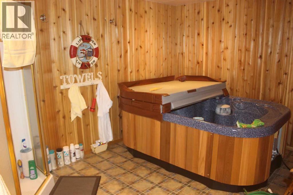 605 Maple Place, Picture Butte, Alberta  T0K 1V0 - Photo 23 - A2282245