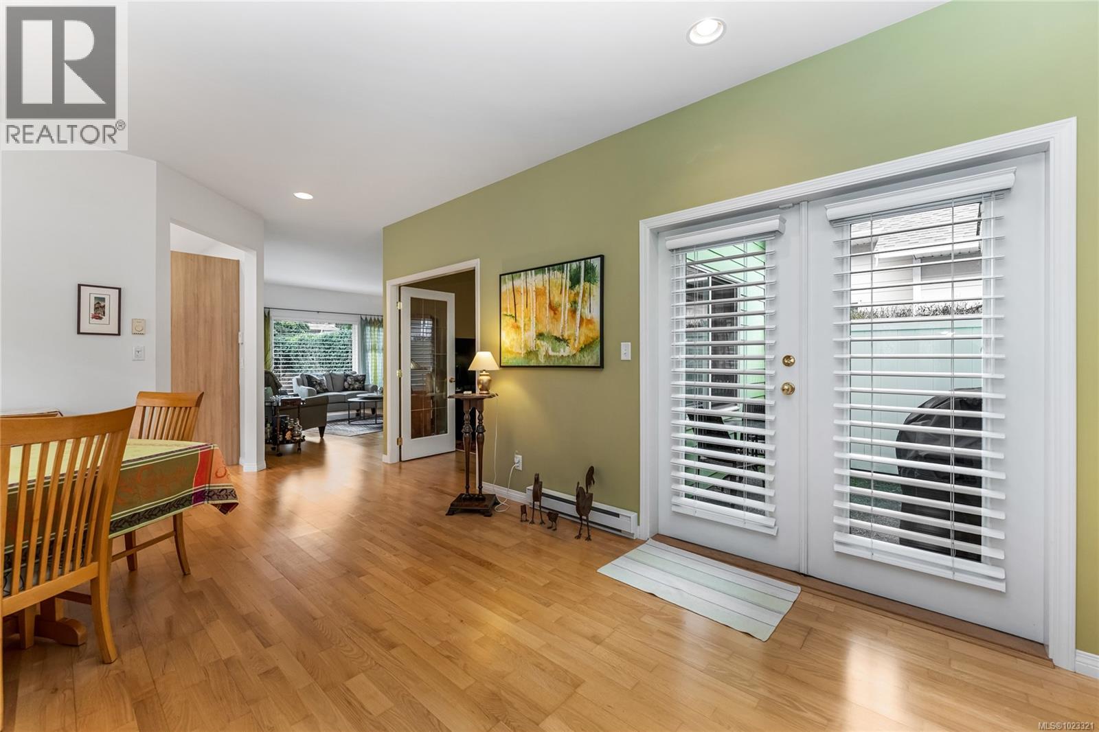 7952 Polo Park Cres, Central Saanich, British Columbia  V8M 2J4 - Photo 13 - 1023321