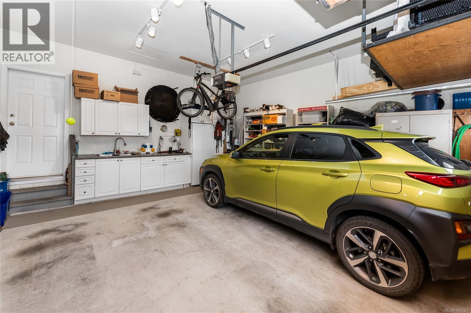 7952 Polo Park Cres, Central Saanich, British Columbia  V8M 2J4 - Photo 39 - 1023321