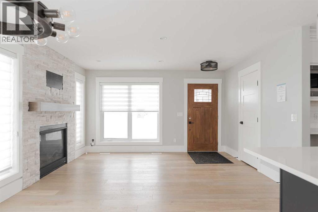 804 Beacon Hill Drive, Fort Mcmurray, Alberta  T9H 3N4 - Photo 5 - A2278013