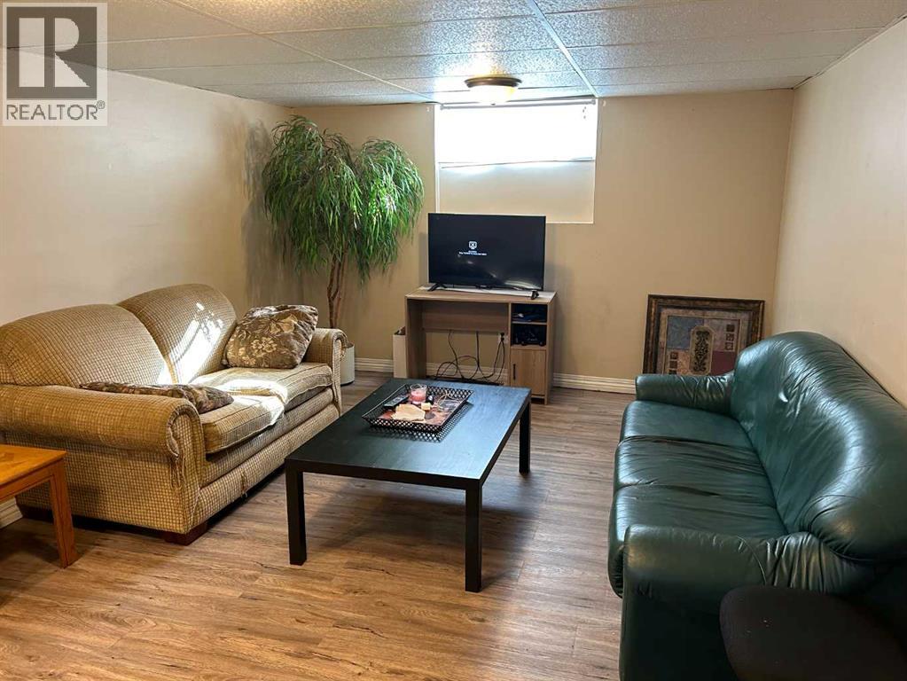 4942 43 Street, Vermilion, Alberta  T9X 1P5 - Photo 21 - A2278992