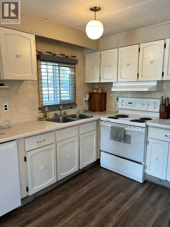 4942 43 Street, Vermilion, Alberta  T9X 1P5 - Photo 5 - A2278992