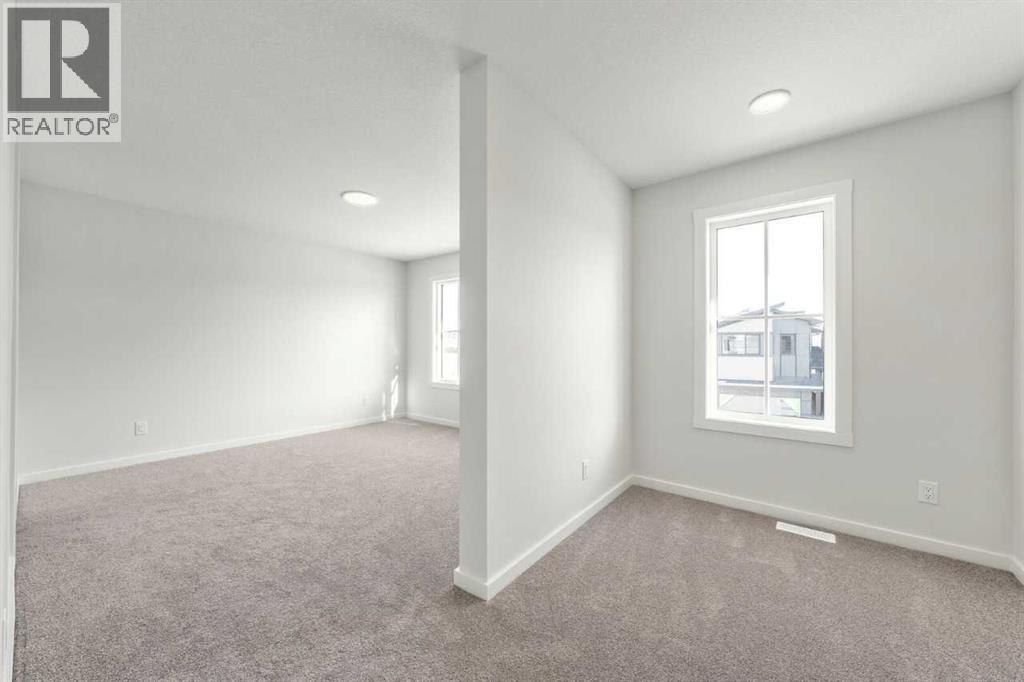 8 Heritage Link, Cochrane, Alberta  T4C 2J8 - Photo 21 - A2275137