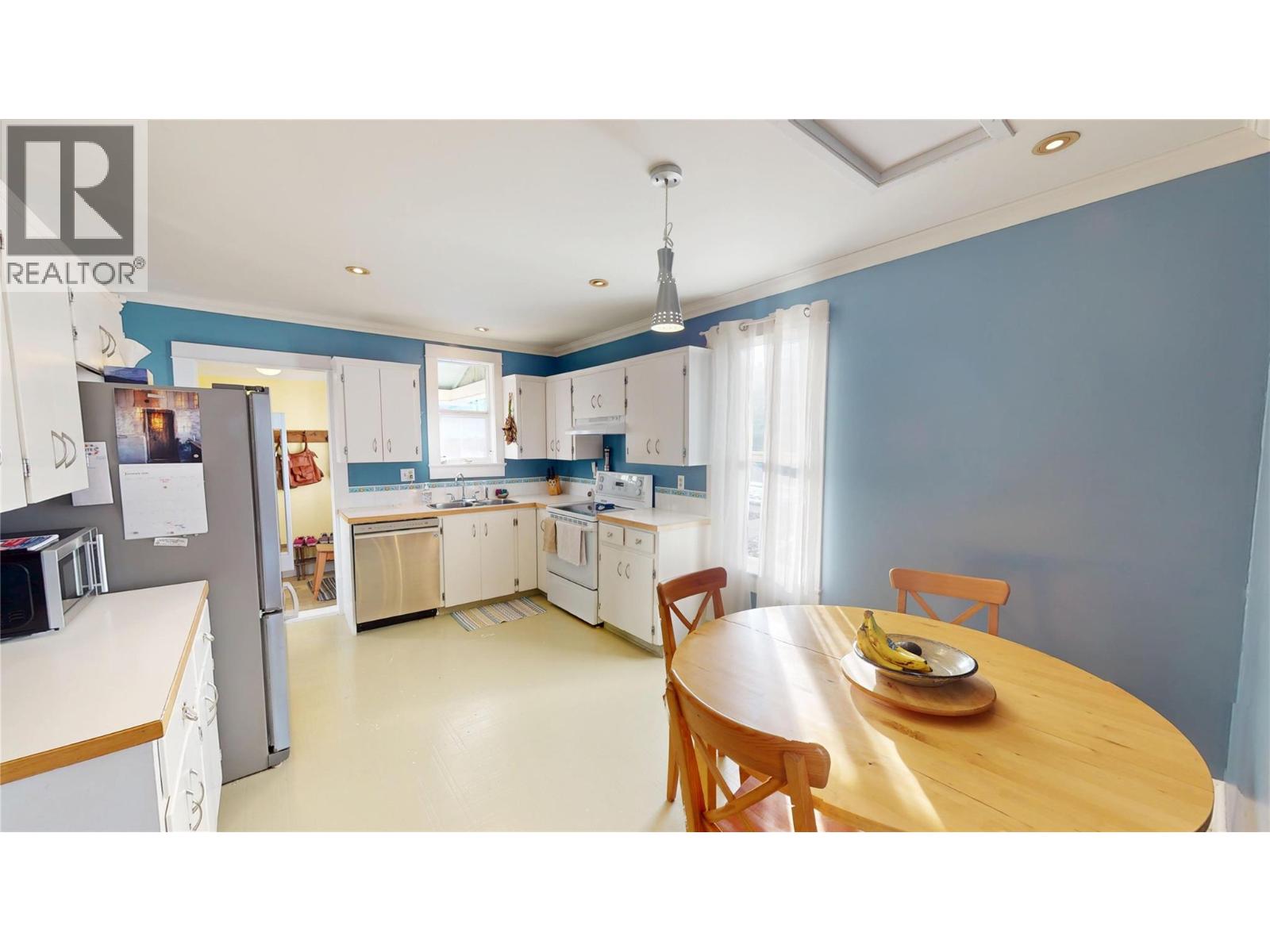 234 9th Avenue S, Cranbrook, British Columbia  V1C 2M3 - Photo 18 - 10374212