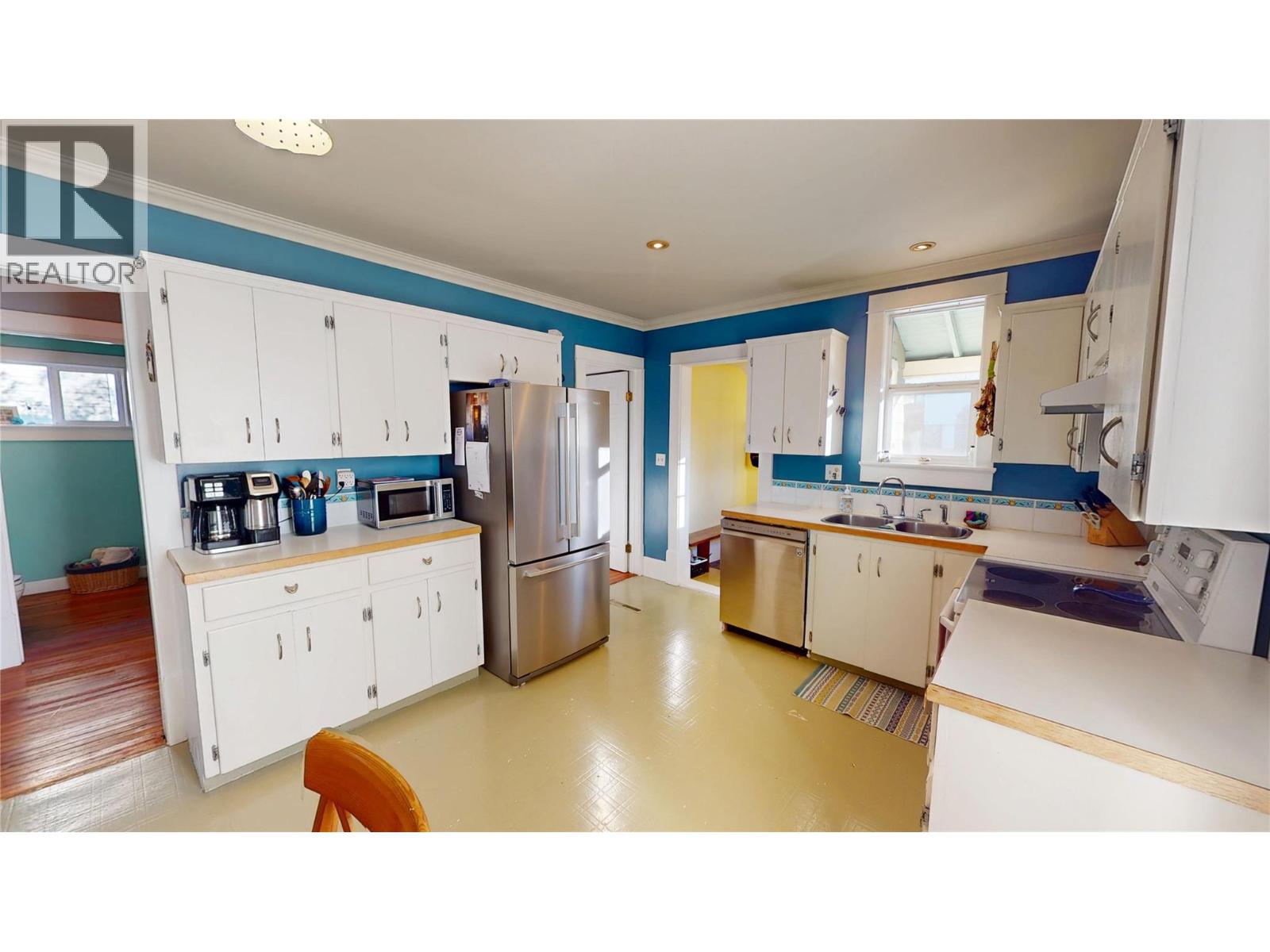 234 9th Avenue S, Cranbrook, British Columbia  V1C 2M3 - Photo 19 - 10374212