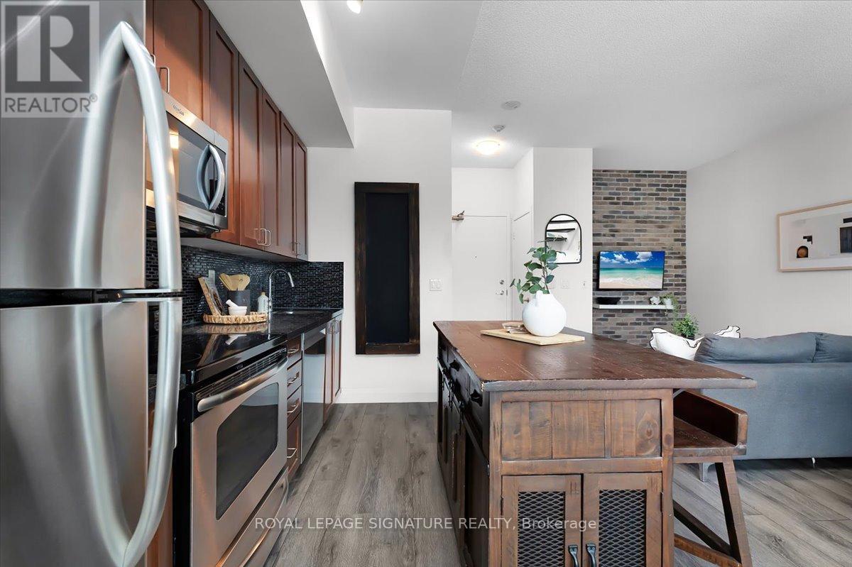 2903 - 155 Legion Road N, Toronto, Ontario  M8Y 0A7 - Photo 11 - W12737194