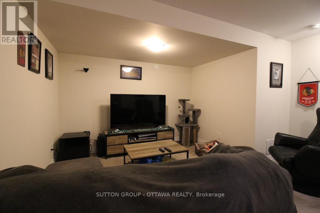 303 Rue De L Etang Street, Clarence-Rockland, Ontario  K4K 0K1 - Photo 27 - X12596670