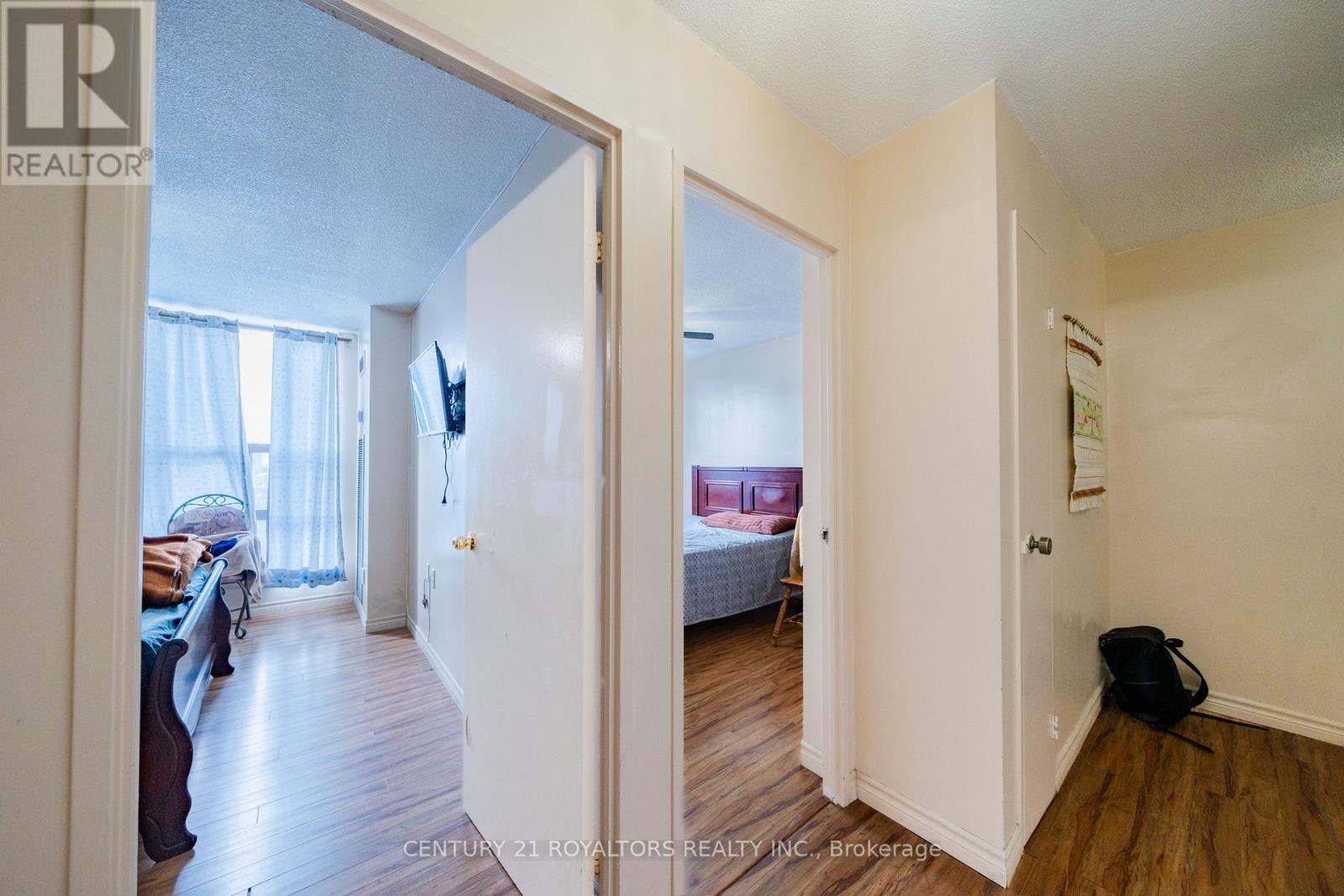 1210 - 18 Knightsbridge Road, Brampton, Ontario  L6T 3X5 - Photo 19 - W12737362