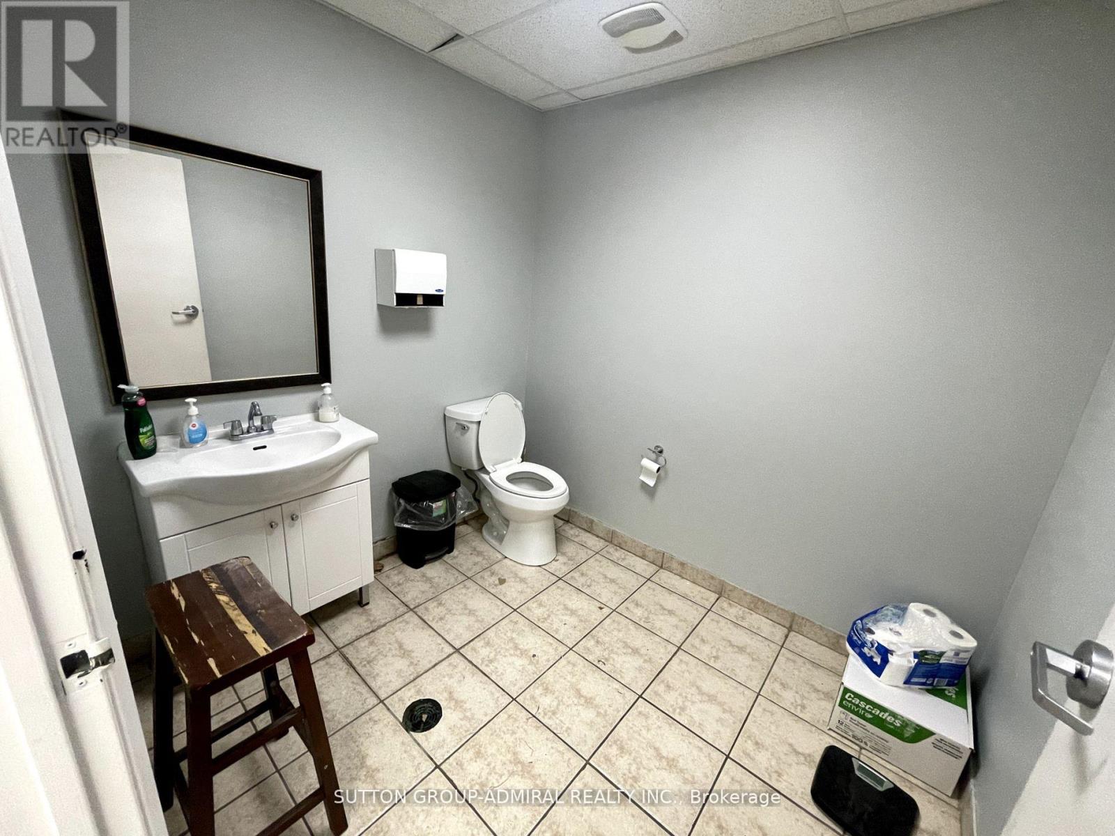 18 - 1 High Meadow Place, Toronto, Ontario  M9L 0A3 - Photo 13 - W12737370