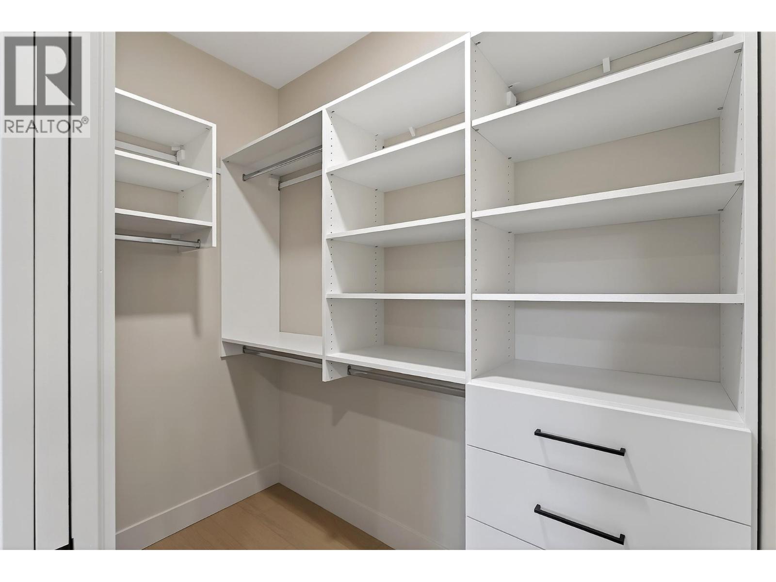 3682 Braelyn Road, Tappen, British Columbia  V0E 2X1 - Photo 29 - 10372028